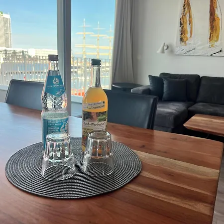 App 9 Penthouse 