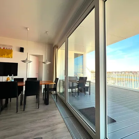 App 9 Penthouse 