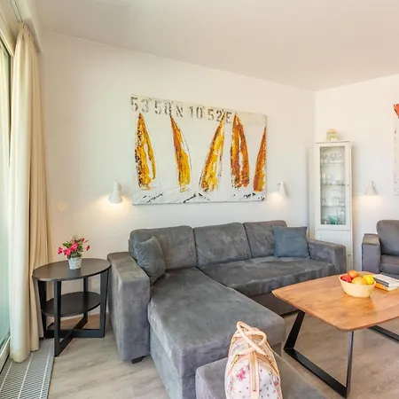 App 9 Penthouse 