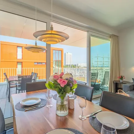 App 9 Penthouse 