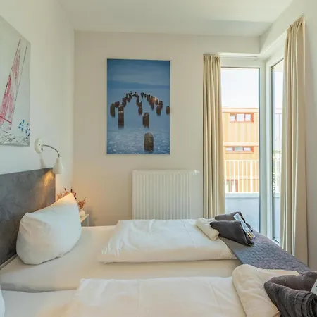 App 9 Penthouse 